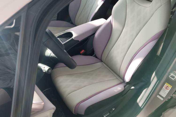 Used BYD Dolphin 2025 420km Fashion Edition
