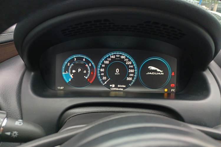 Used Jaguar XJ 2016 XJL 3.0 SC Two-Wheel-Drive Elegant Business Edition
