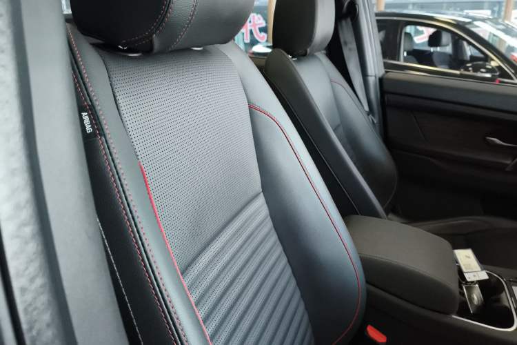 Used Land Rover Discovery Sport 2022 249 PS R-Dynamic S Performance Edition 5 Seats
