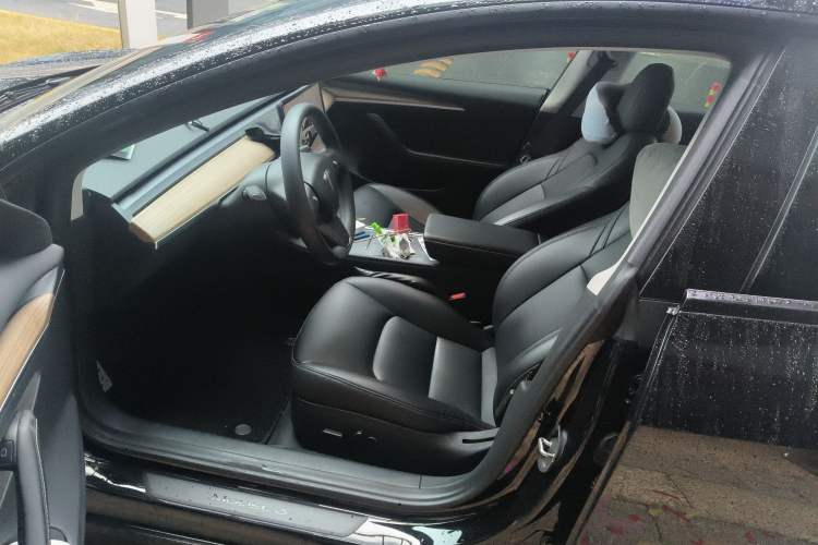 Used Tesla Model 3 2022 Rear-Wheel-Drive Version
