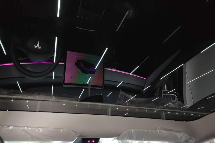 Used Tesla Model Y 2024 Rear-Wheel-Drive Version
