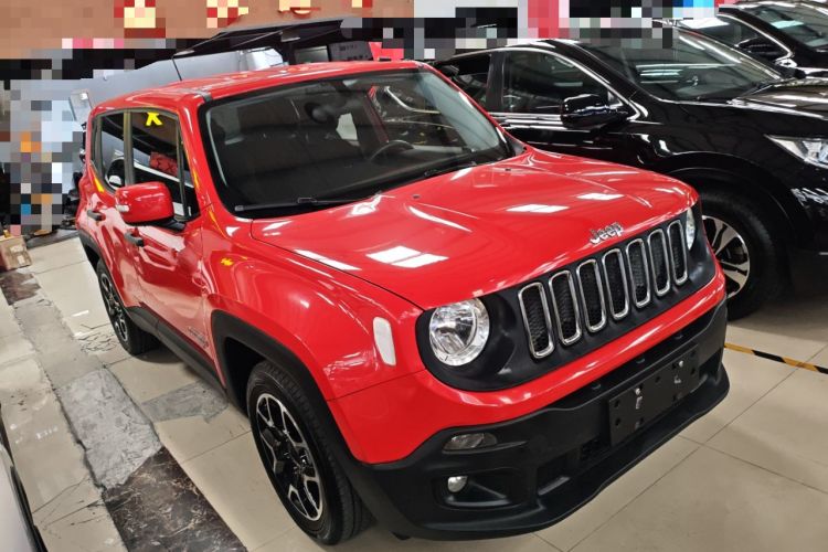 Used  Renegade 2017 180T Automatic Kinetic Edition+
