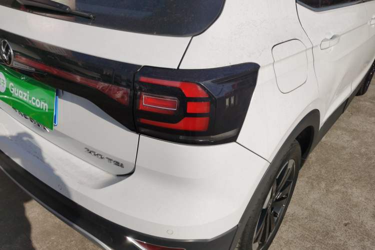 Used Volkswagen Tacqua 2023 200TSI DSG Joy-Connect Edition
