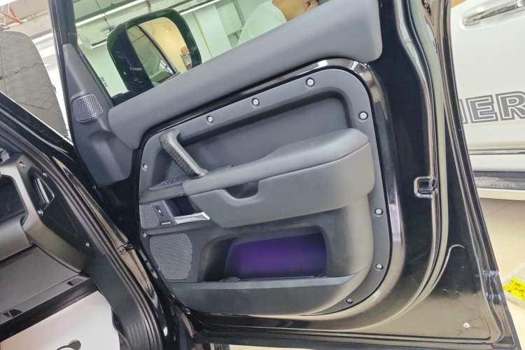 Used Land Rover Defender 2023 110 3.0T P400 Dark Edition
