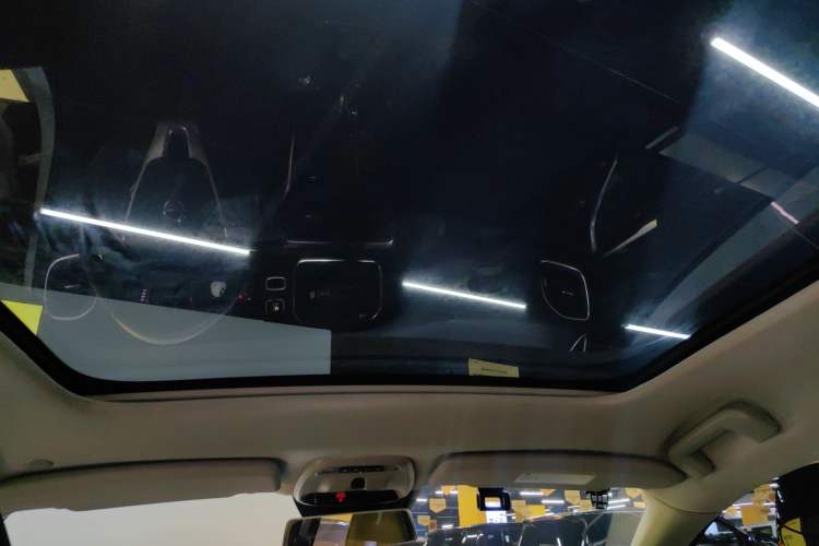 Used Volvo V40 2019 T3 Zhiyi Edition
