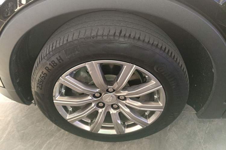 Used Cadillac XT4 2021 28T Two-Wheel Drive Leading Version
