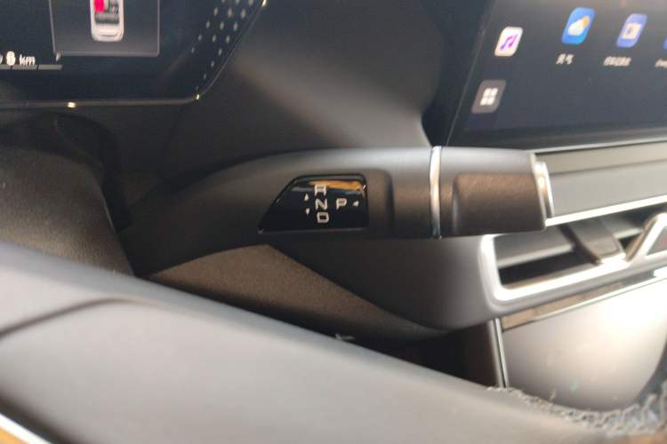 Used Wey Mocha New Energy 2024 Hi4 Four-Wheel Drive Long-Range Version
