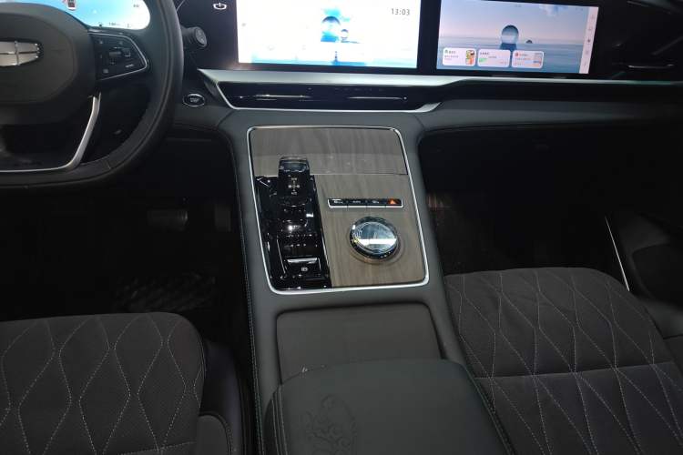 Used Geely Auto Monjaro L 2025 Dongfang Yao 2.0TD Automatic Lanxing Edition
