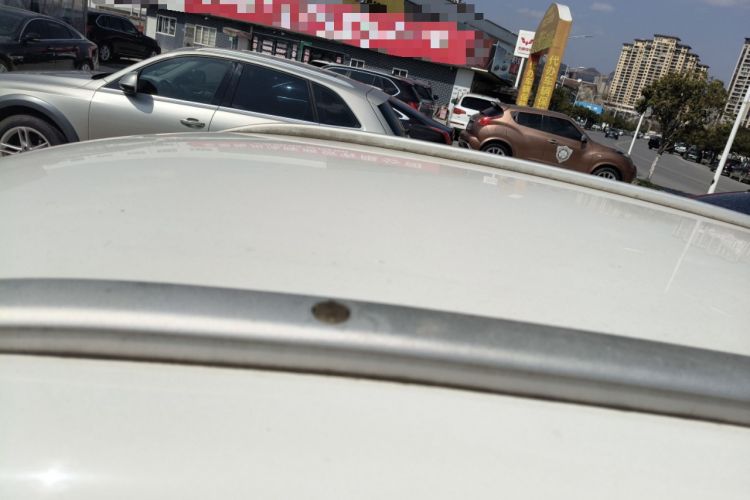 Used FAW Senya R7 2016 1.6L Manual Luxury Model
