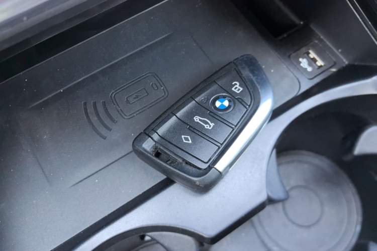 Used BMW iX3 2023 Leading Type
