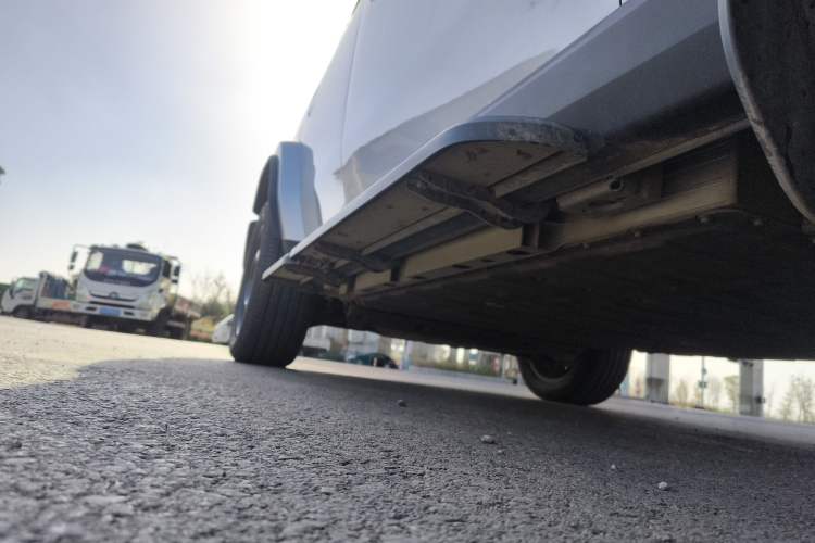 Used  V23 2025 401 Two-Wheel Drive Intelligent Driving Version
