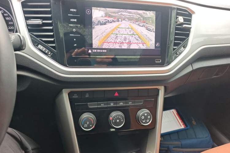 Used Volkswagen T-ROC 2022 280TSI DSG Two-Wheel Drive Elite PLUS
