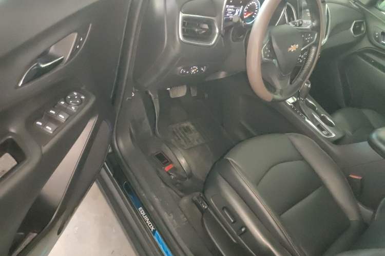 Used Chevrolet Equinox 2017 535T Automatic YuJie Edition
