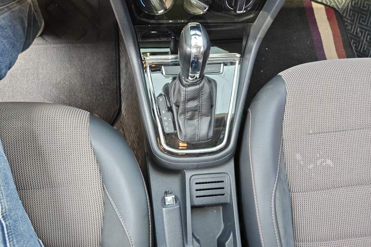 Used Volkswagen C-TREK 2017 1.6L Automatic Comfort Model
