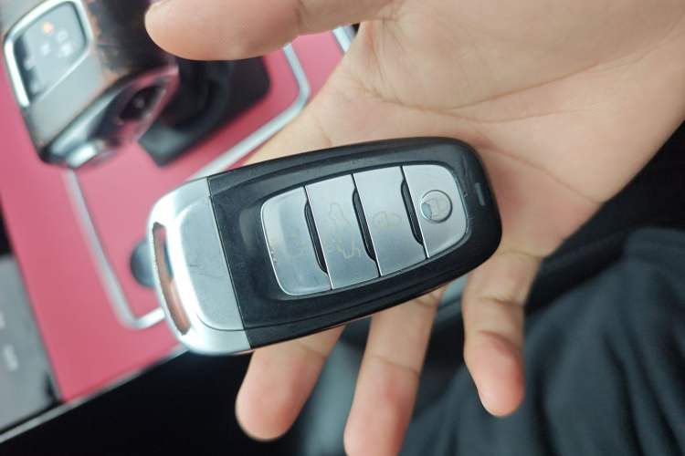 Used Hongqi H5 2020 1.8T Automatic Smart Connect Flagship Edition