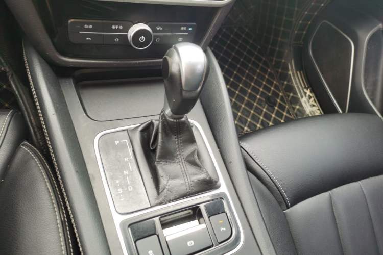 Used BYD Song MAX 2017 1.5T Automatic Smart Connect Luxury 7-Seater