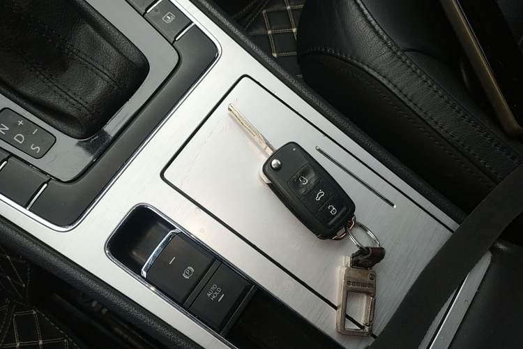 Used Volkswagen Passat 2014 1.8TSI DSG Prestige Edition
