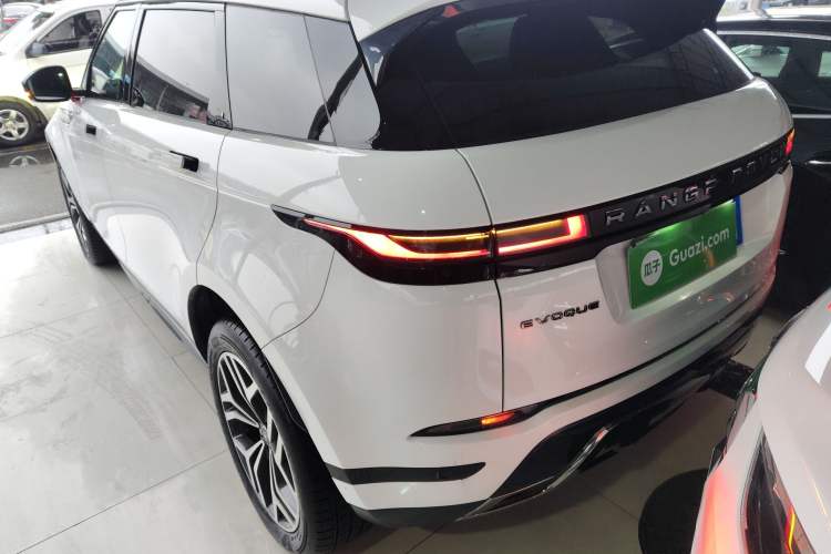 Used Land Rover Range Rover Evoque 2024 Aurora L 249 PS Prestige Light-Chasing Edition