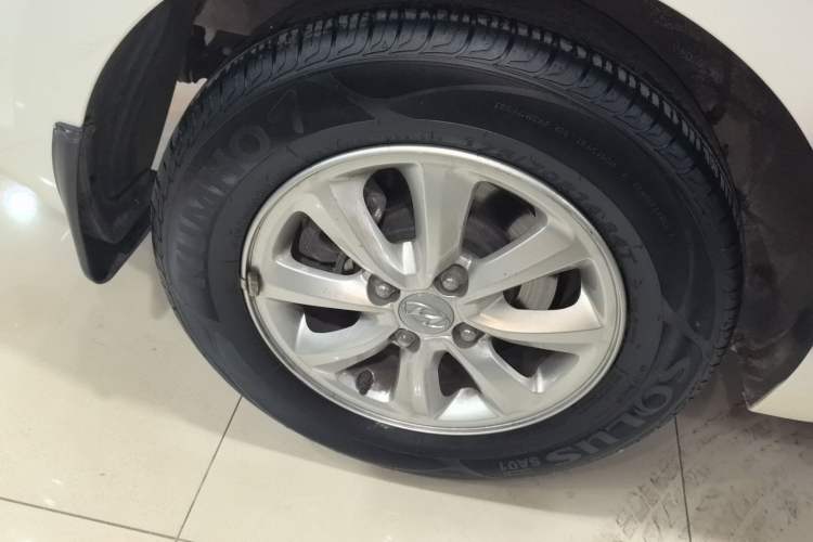 Used Hyundai Verna 2017 1.4L Automatic YueXiang Edition China V-standard