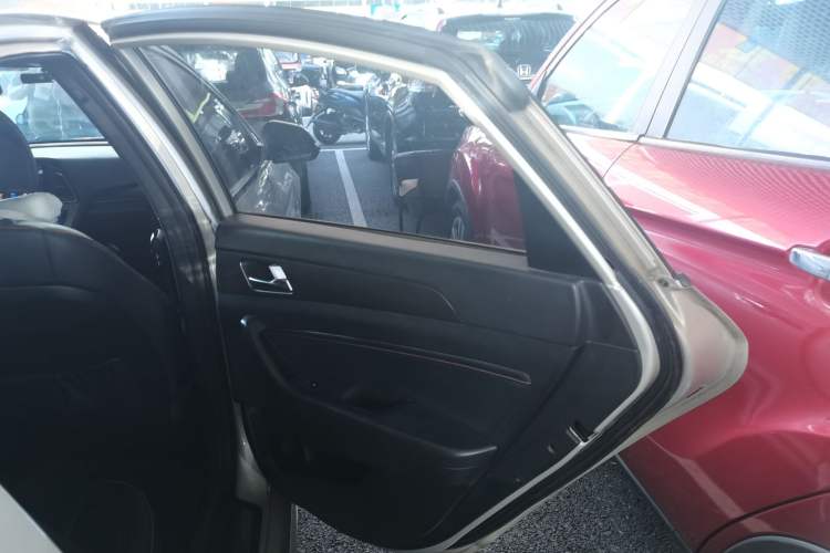 Used Hyundai Sonata 2015 1.6T GLX Advanced Model
