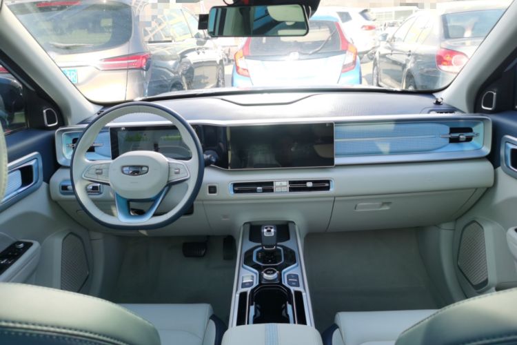 Used Geely Auto icon 2025 Linglong 1.5TD Ruyi Edition
