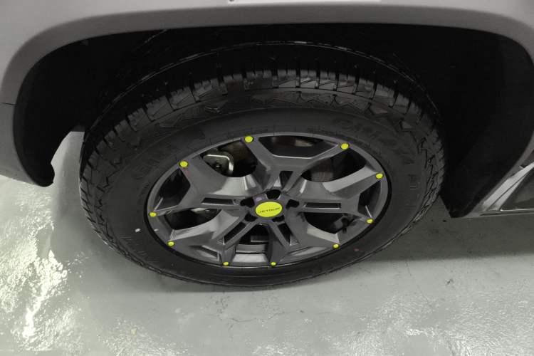 Used JETOUR Traveler 2023 2.0T All-Wheel Drive CrossPRO+
