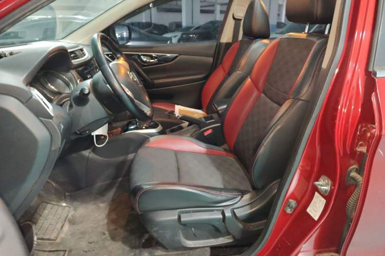 Used Nissan Qashqai 2016 2.0L CVT Luxury Edition
