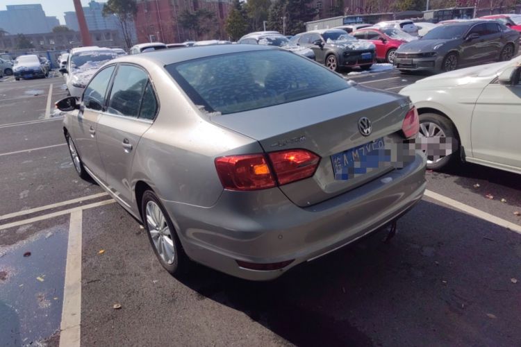 Used Volkswagen Sagitar 2014 Revised Version 1.6L Manual Leading Edition