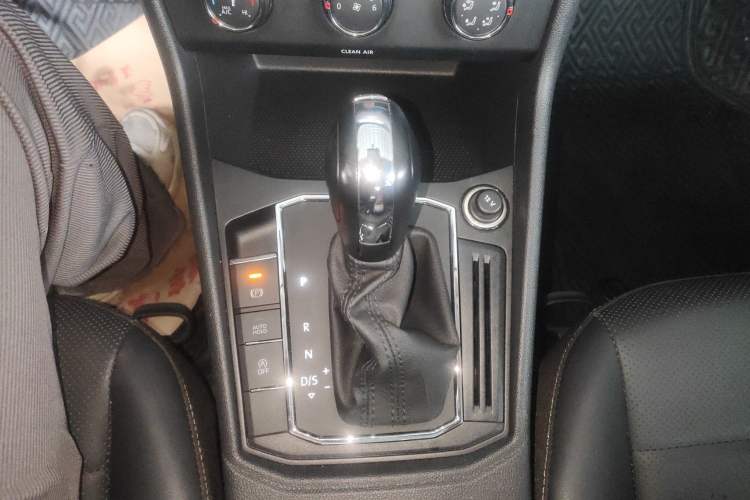 Used Volkswagen Lavida 2018 1.5L Automatic Comfort Edition China V Standard
