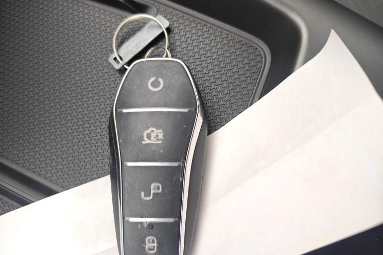 Used BYD Qin PLUS 2025 DM-i Smart Drive 55KM Leading Model