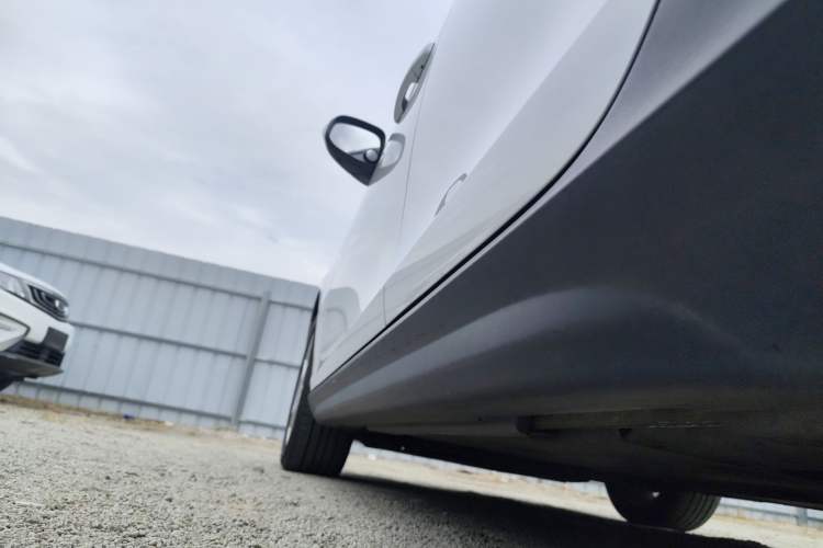 Used Volvo V40 2014 Cross Country 2.0T Zhiyi Edition
