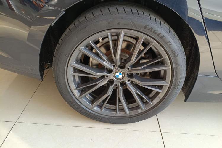 Used BMW 3 Series 2022 325Li M Sport Night Edition Package