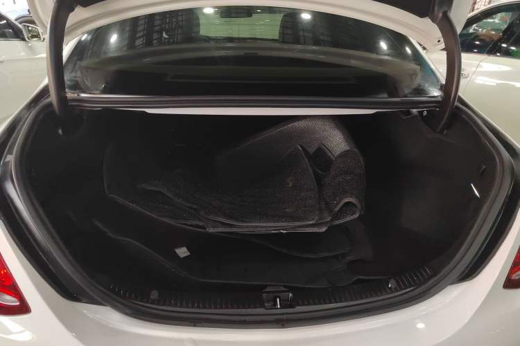 Used Mercedes-Benz C-Class 2017 C 180 L Sport Edition