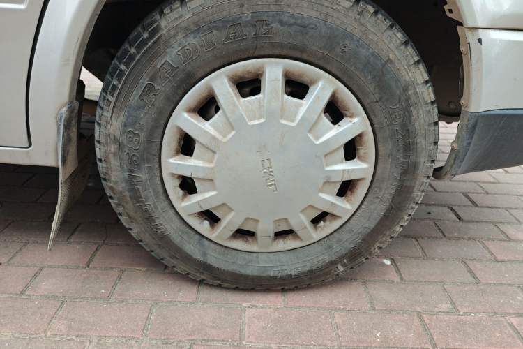 Used JMC Transit 2017 2.8T Commercial Version Long Wheelbase Mid-Roof 6/7/8-Seater JX493