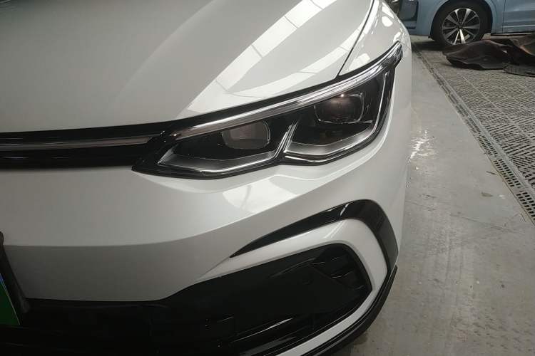 Used Volkswagen Golf 2021 280TSI DSG R-Line
