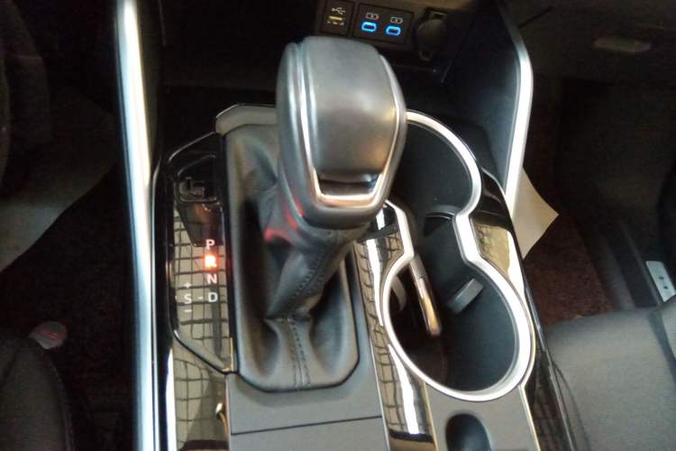 Used Toyota Highlander 2022 Dual-Engine 2.5L Four-Wheel Drive Prestige Version 7 Seats