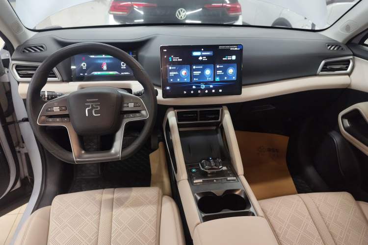 Used BYD Yuan UP 2024 401KM Leading Edition
