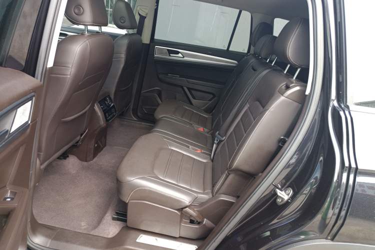 Used Volkswagen Teramont 2019 330TSI Two-Wheel-Drive Luxury Edition China VI Standard