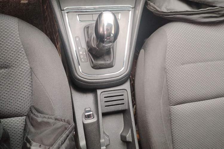 Used Volkswagen Bora 2018 1.5L Automatic Fashion Model
