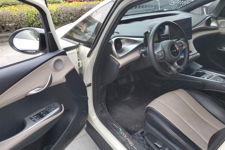 Used BYD Dolphin 2023 420 km Fashion Edition