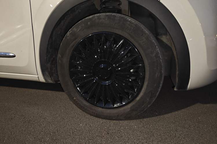 Used Wuling Bingo 2024 333 km Enjoyment Version
