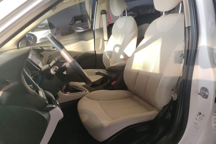 Used Buick GT 2018 15T Dual-Clutch Advanced Model China V Standard
