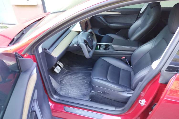 Used Tesla Model Y 2022 Performance High-Performance All-Wheel-Drive Version
