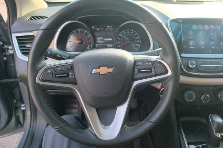 Used Chevrolet Monza 2020 320 Automatic Enjoyment Edition

