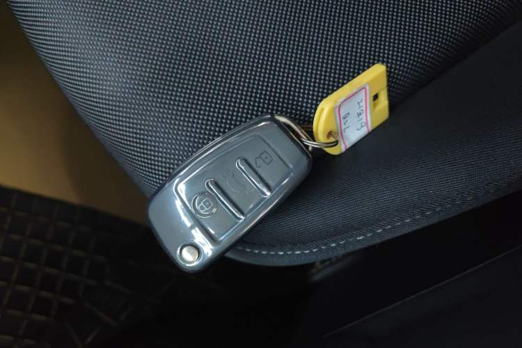 Used Audi Q2L 2021 35 TFSI Progressive Dynamic Edition
