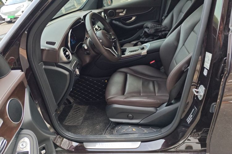 Used Mercedes-Benz GLC 2020 Facelift GLC 300 L 4MATIC Dynamic Edition
