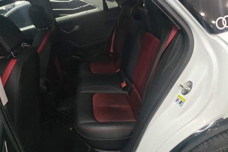 Used Audi Q2L 2021 35 TFSI Fashion Dynamic Model
