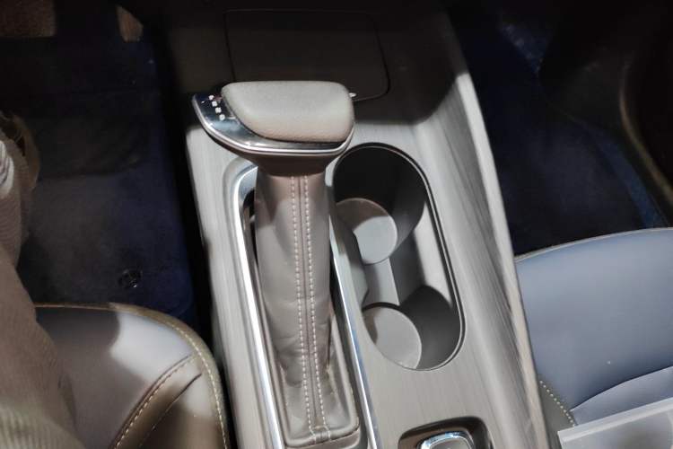 Used Buick Velite 6 2023 Revised Version 430 km Range – Commuter Edition