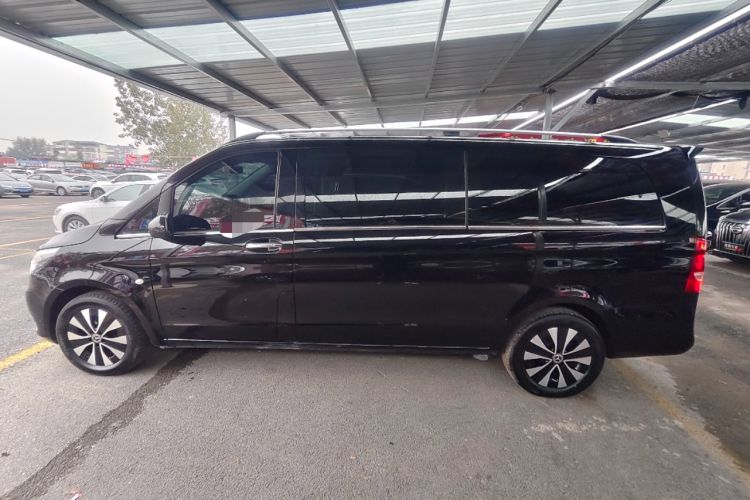 Used Mercedes-Benz Vito 2023 2.0T Elite Version 7 Seats