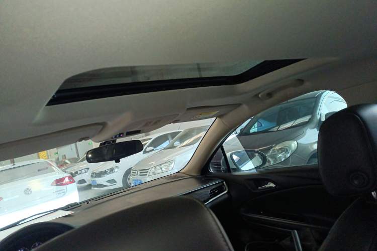 Used Buick Verano 2019 Sedan 20T Dual-Clutch Leading Model